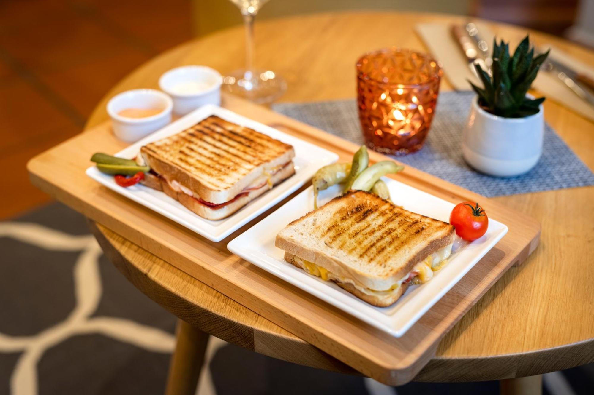 Jufa Hotel Stift Gurk מראה חיצוני תמונה