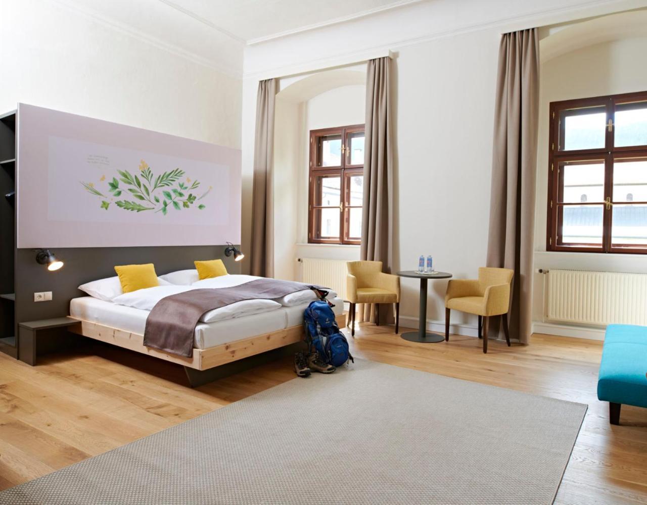 Jufa Hotel Stift Gurk מראה חיצוני תמונה